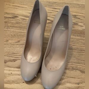 Stuart Weitzman Nude Leather Pumps